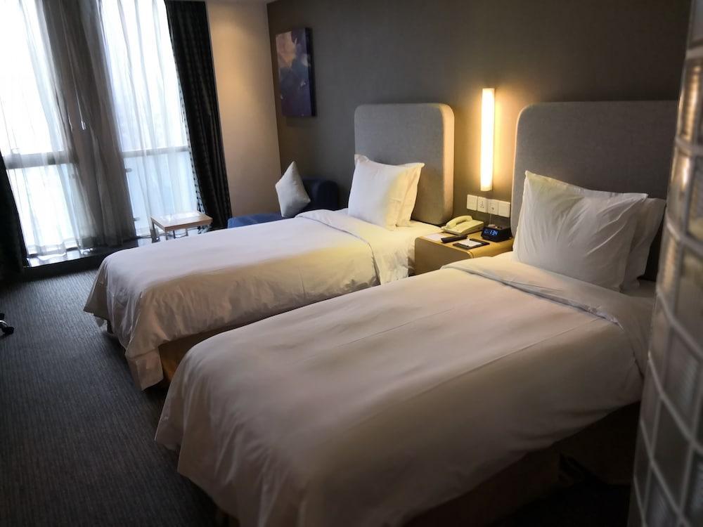 Holiday Inn Express Shanghai Jinsha By Ihg Eksteriør bilde