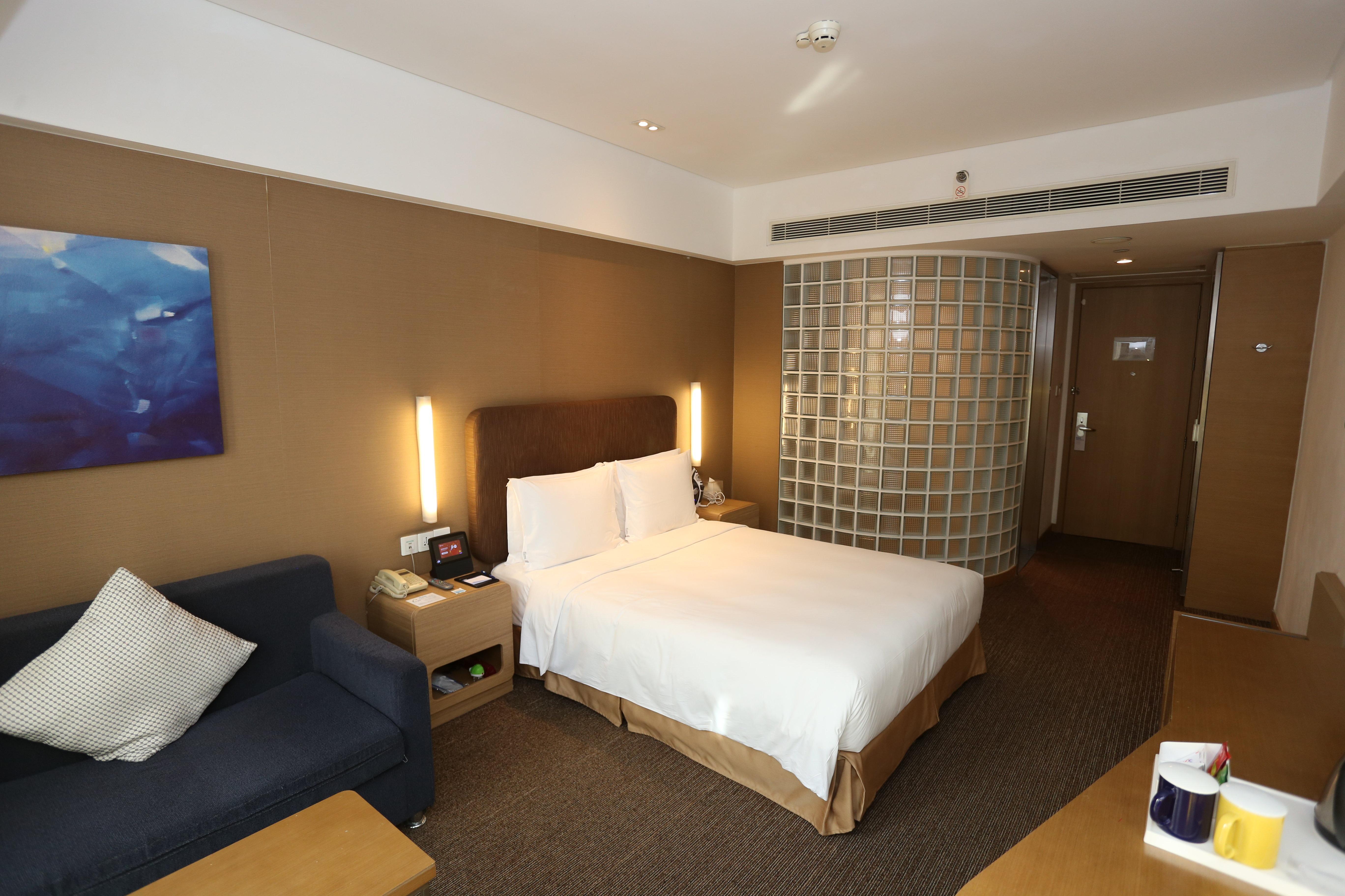 Holiday Inn Express Shanghai Jinsha By Ihg Eksteriør bilde
